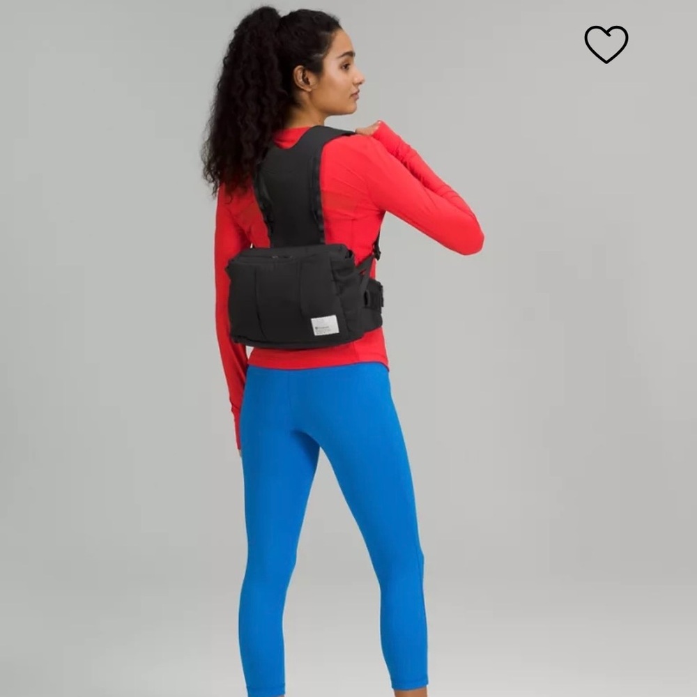 NWT Lululemon ultra lightweight backpack pack purse black Sold out! $128 value